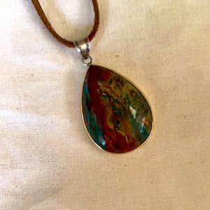 Jes MaHarry Peruvian opal pendant.